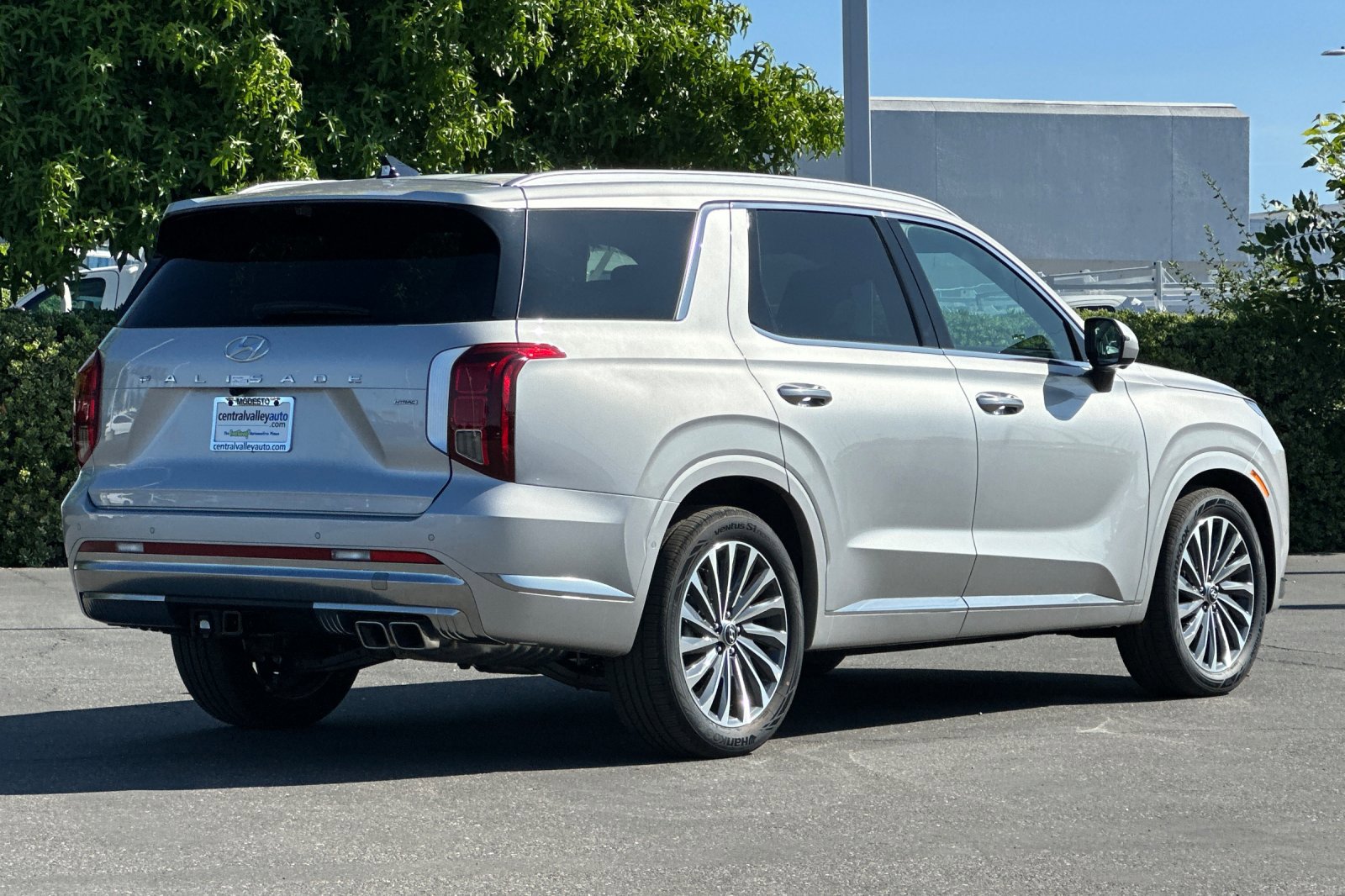 2025 Hyundai Palisade Calligraphy photo 3