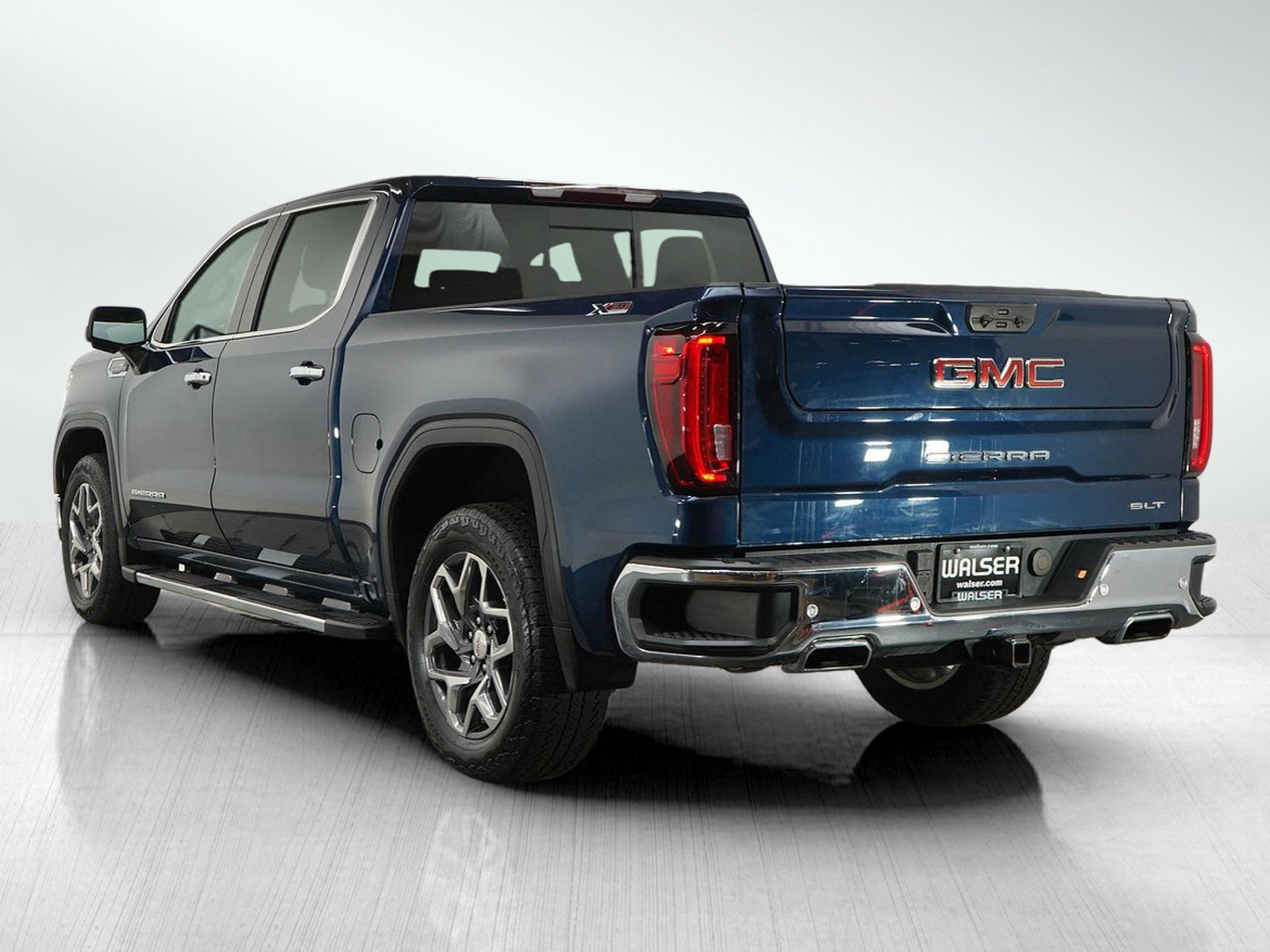 2023 Gmc Sierra 1500 SLT photo 3