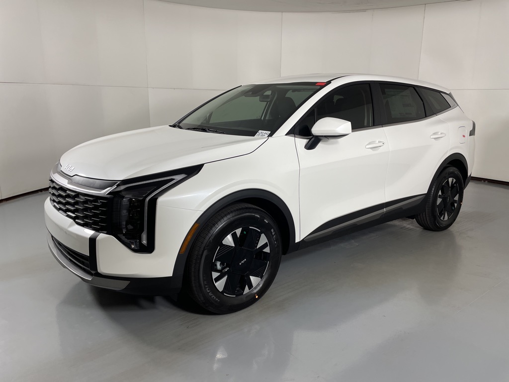2026 Kia Sportage Hybrid LX photo 3