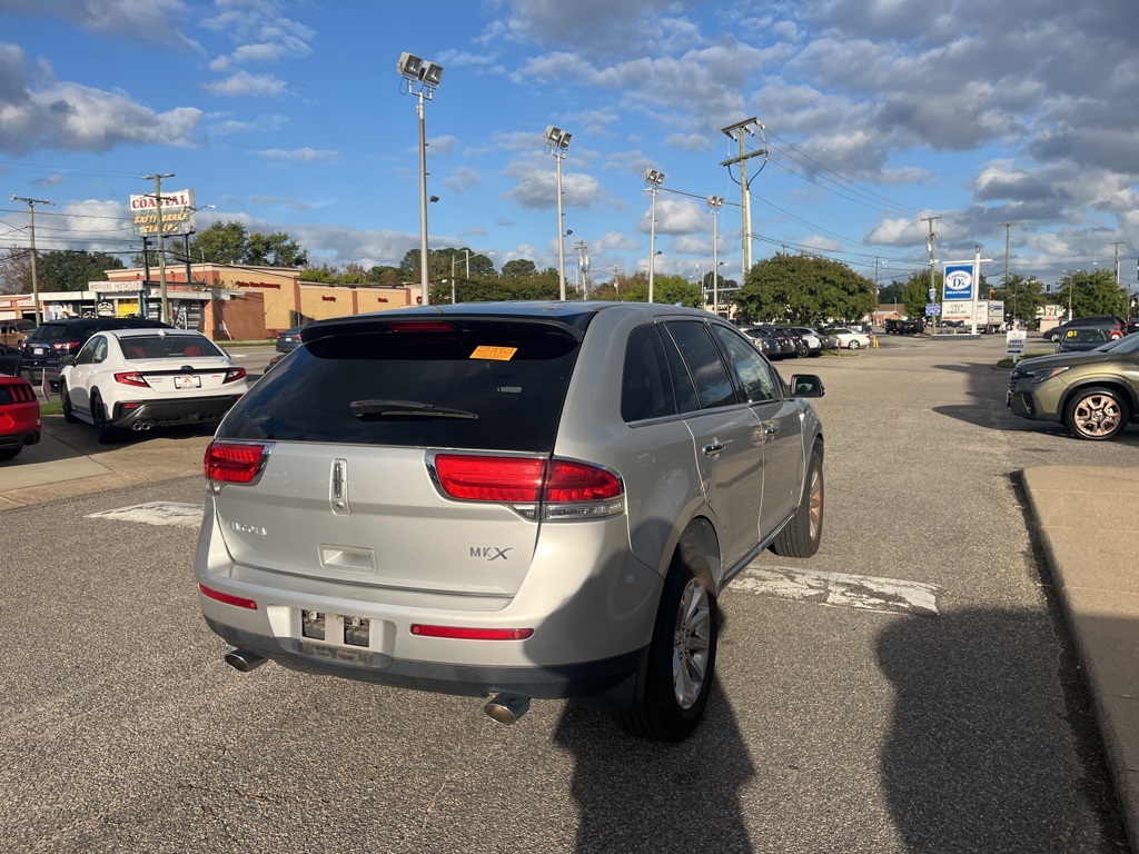2013 Lincoln MKX Base photo 4