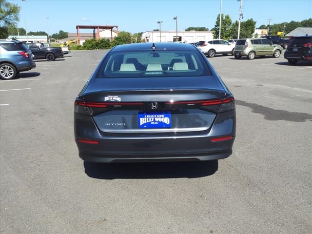 2024 Honda Accord 1.5T EX photo 4