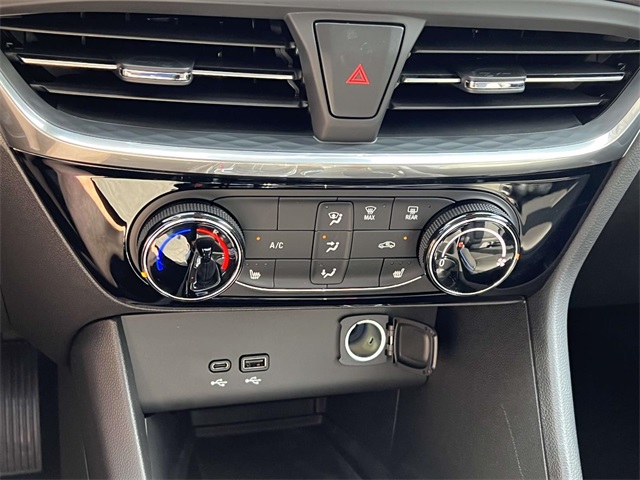 2026 Buick Encore GX Sport Touring photo 17