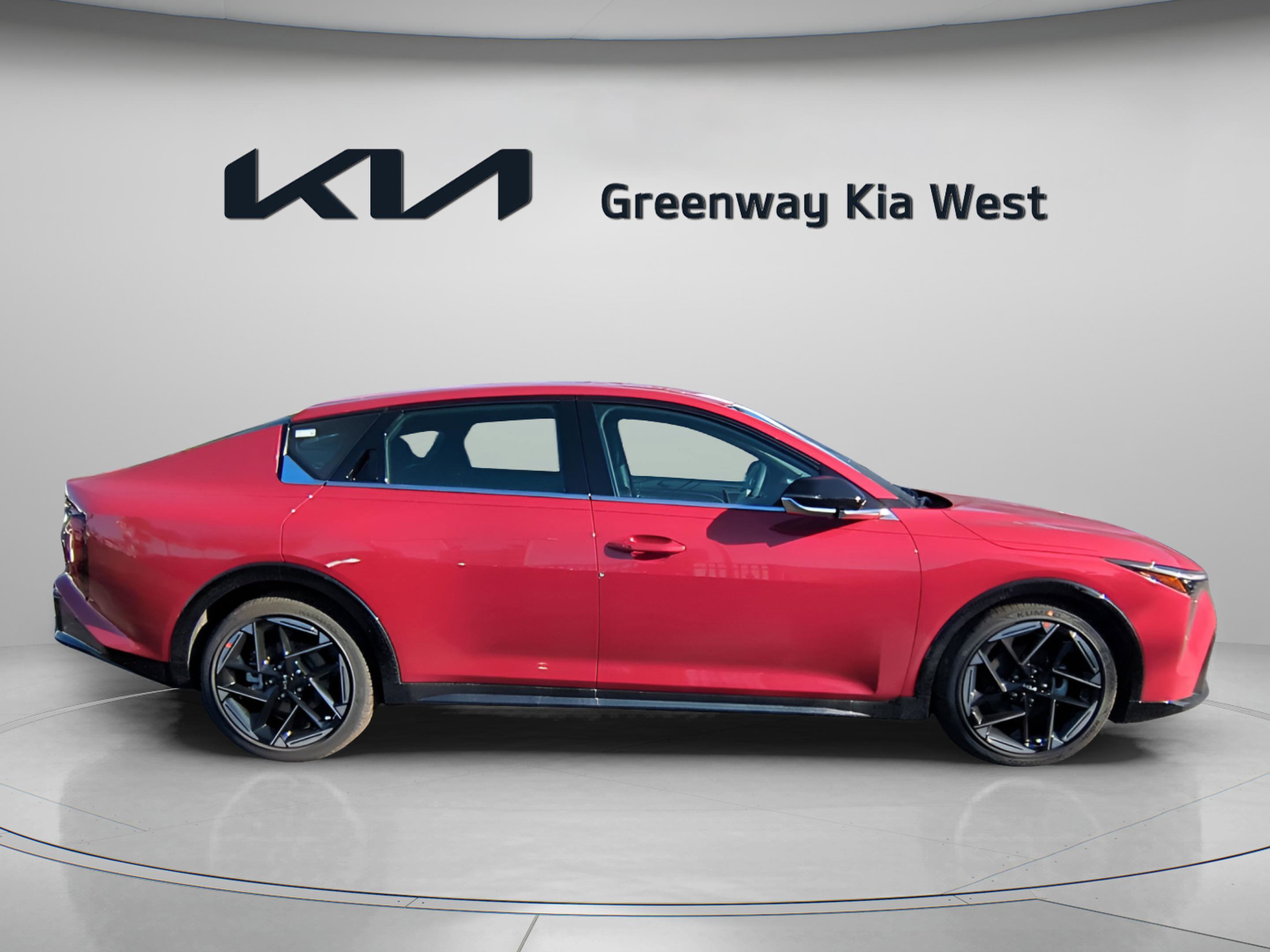 2025 Kia K4 GT-Line photo 7