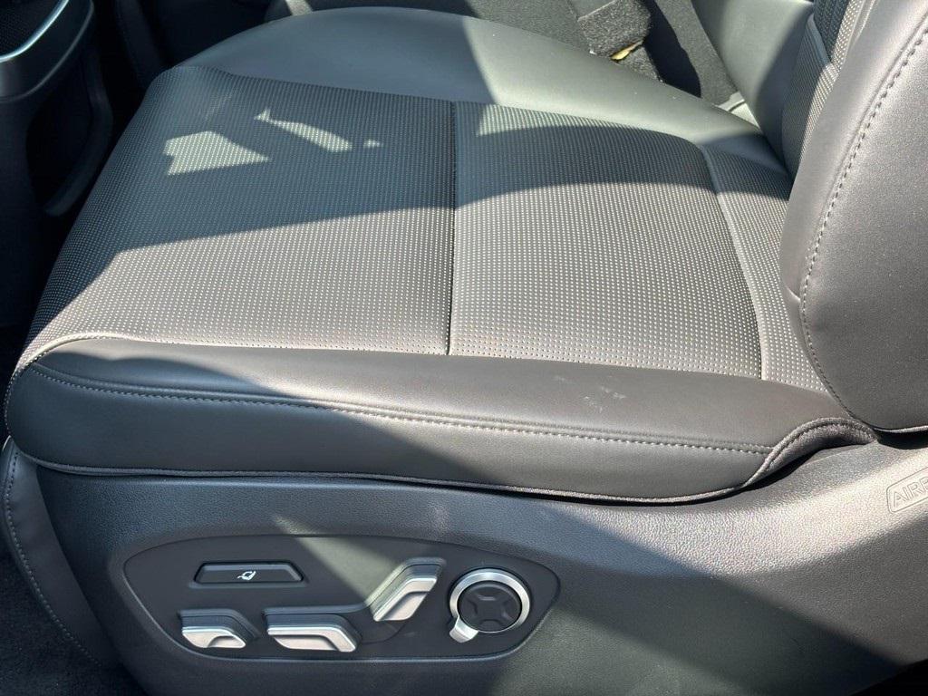 2026 Hyundai Ioniq photo 21