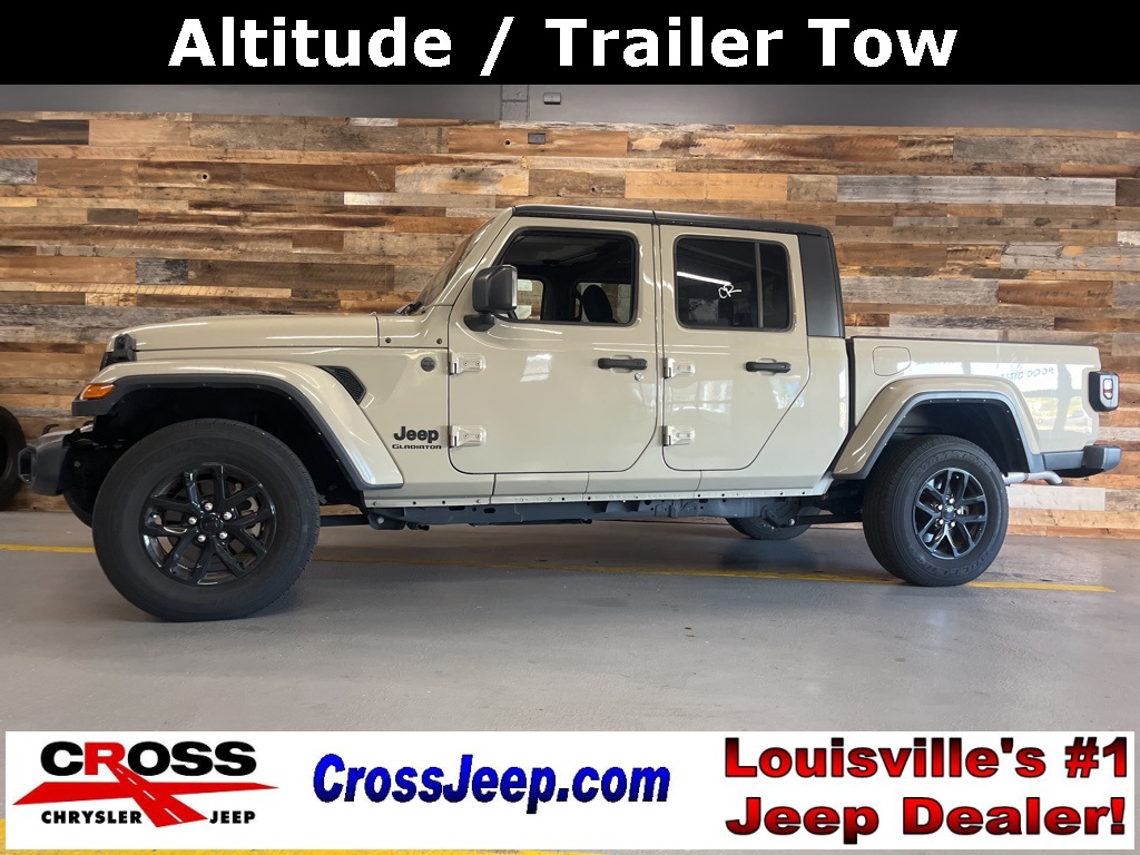 2022 Jeep Gladiator Altitude's photo