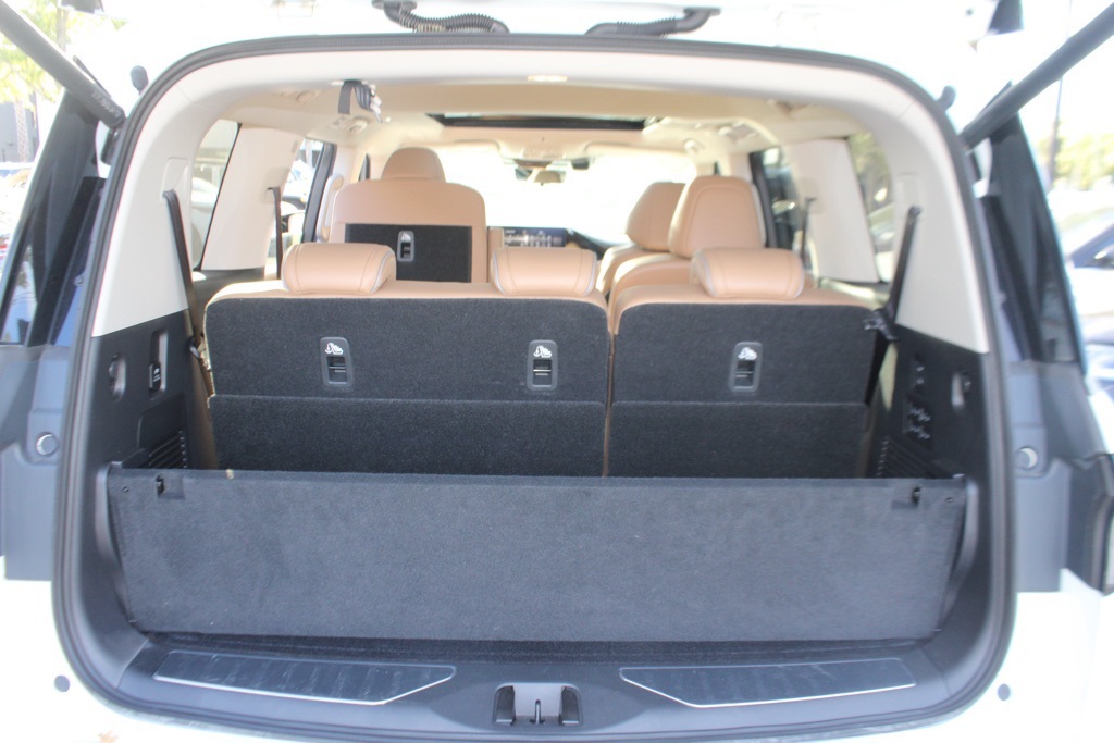 2025 Infiniti QX80 Sensory photo 29