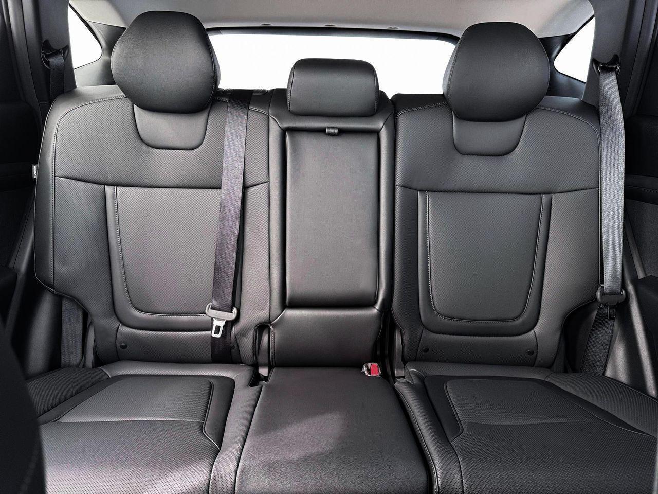 2026 Hyundai Tucson SEL Convenience photo 16