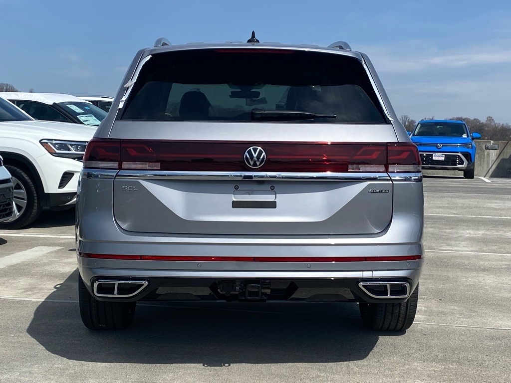 2025 Volkswagen Atlas SEL Premium R-Line photo 4
