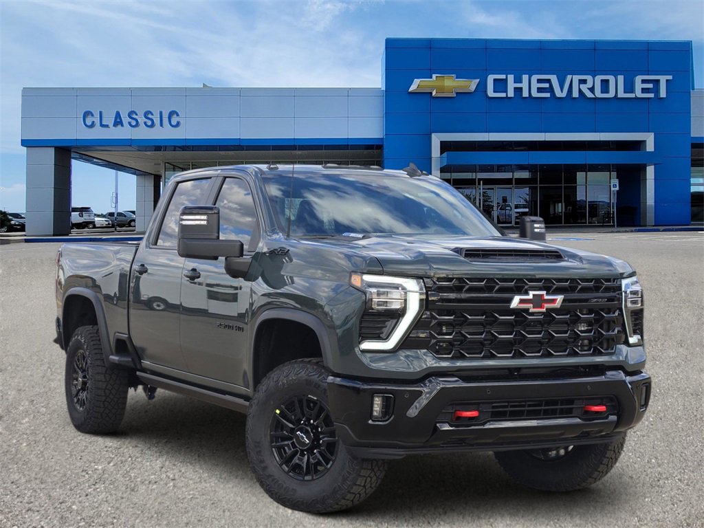 2026 Chevrolet Silverado HD ZR2's photo