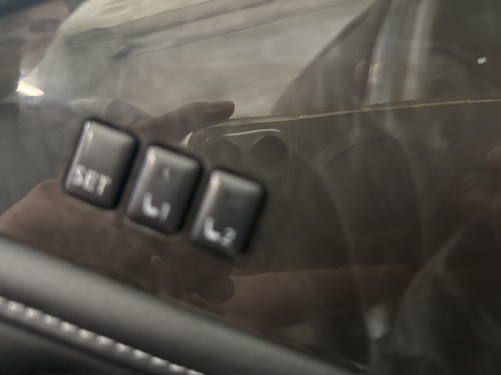 2020 Infiniti QX80 Luxe photo 11