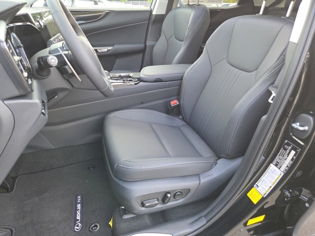 2026 Lexus NX 350 photo 5