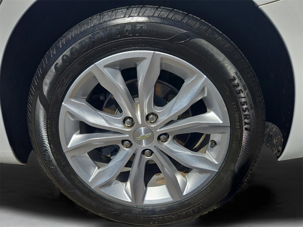 2020 Chevrolet Malibu 1LT photo 25