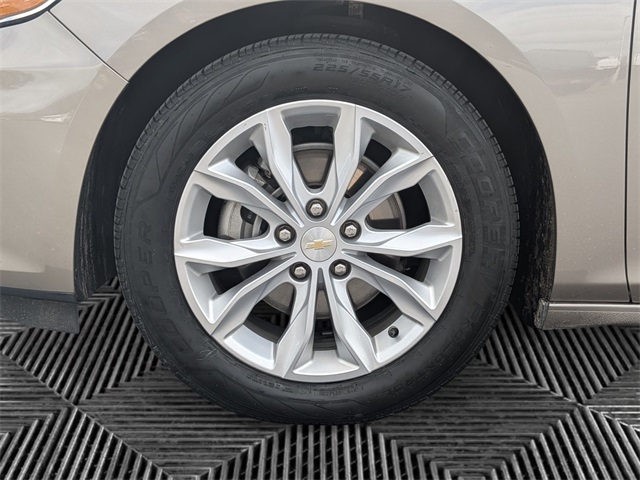 2023 Chevrolet Malibu 1LT photo 9