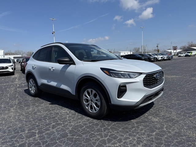2025 Ford Escape Active photo 2