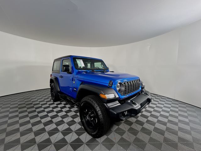 2025 Jeep Wrangler Sport photo 2