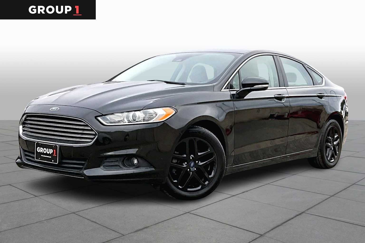 2014 Ford Fusion SE