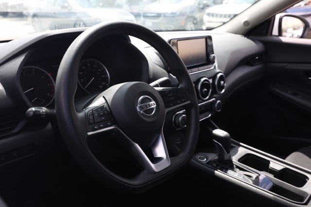 2022 Nissan Sentra S photo 13