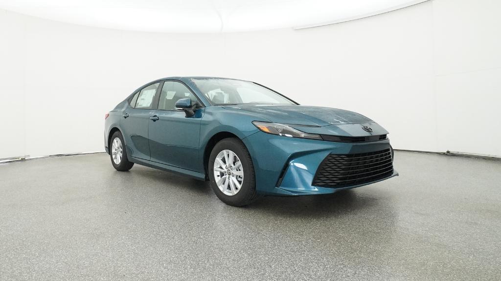 2026 Toyota Camry LE photo 30