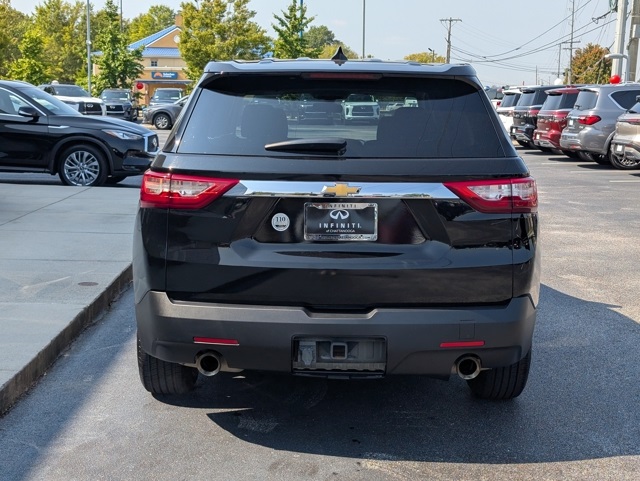 2018 Chevrolet Traverse LS photo 5
