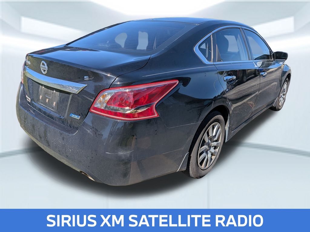 2013 Nissan Altima 2.5 S photo 4