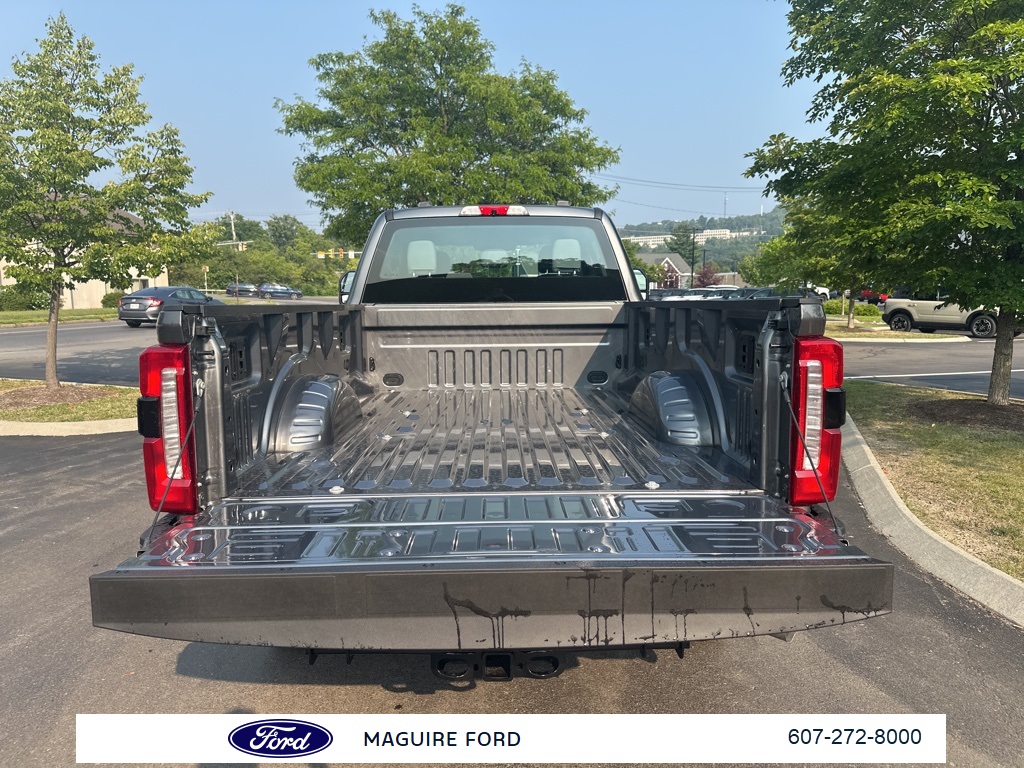 2025 Ford F-350 XL photo 6