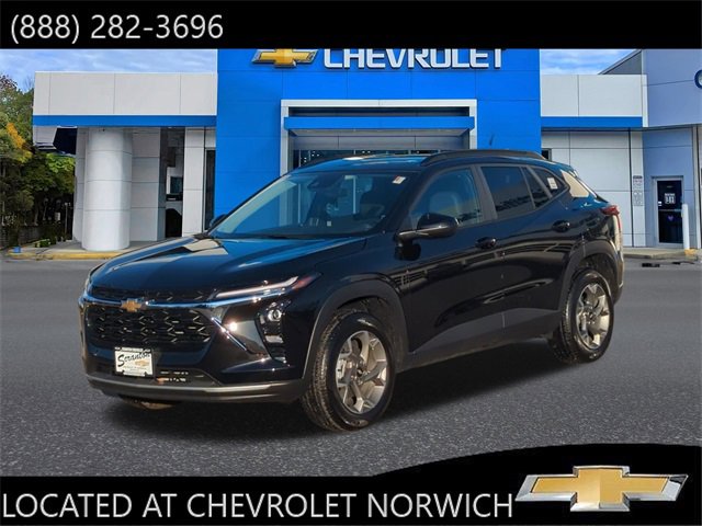 2025 Chevrolet Trax LT's photo