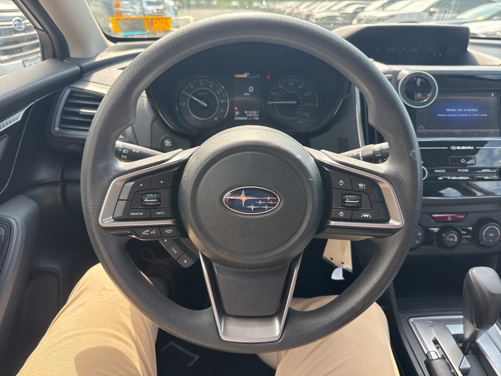 2019 Subaru Impreza 2.0i photo 2
