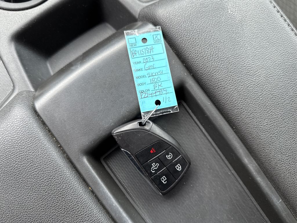 2023 Gmc Sierra 1500 Elevation photo 37
