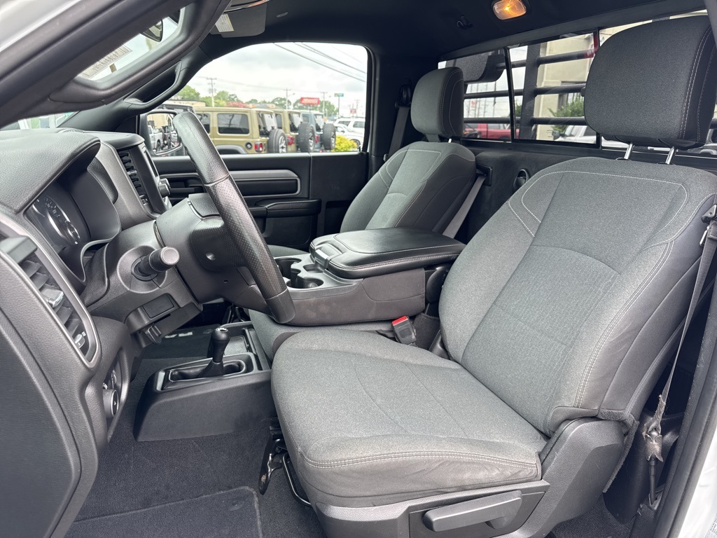 2022 Ram 2500 Tradesman photo 18