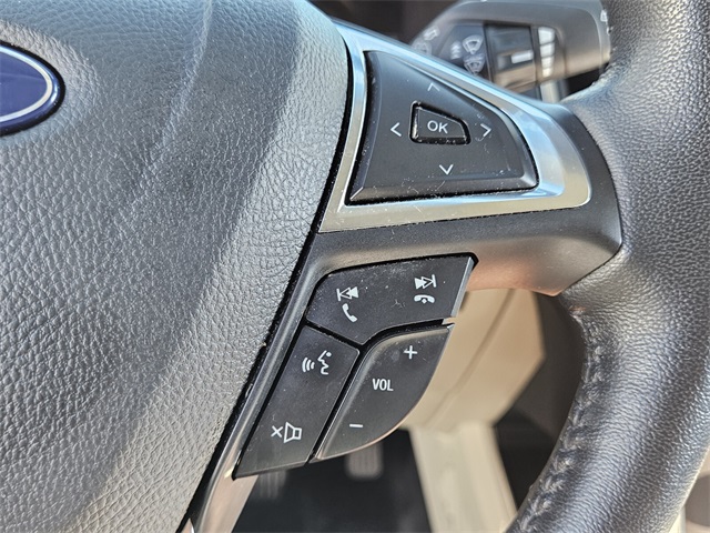 2021 Ford Edge Titanium photo 26
