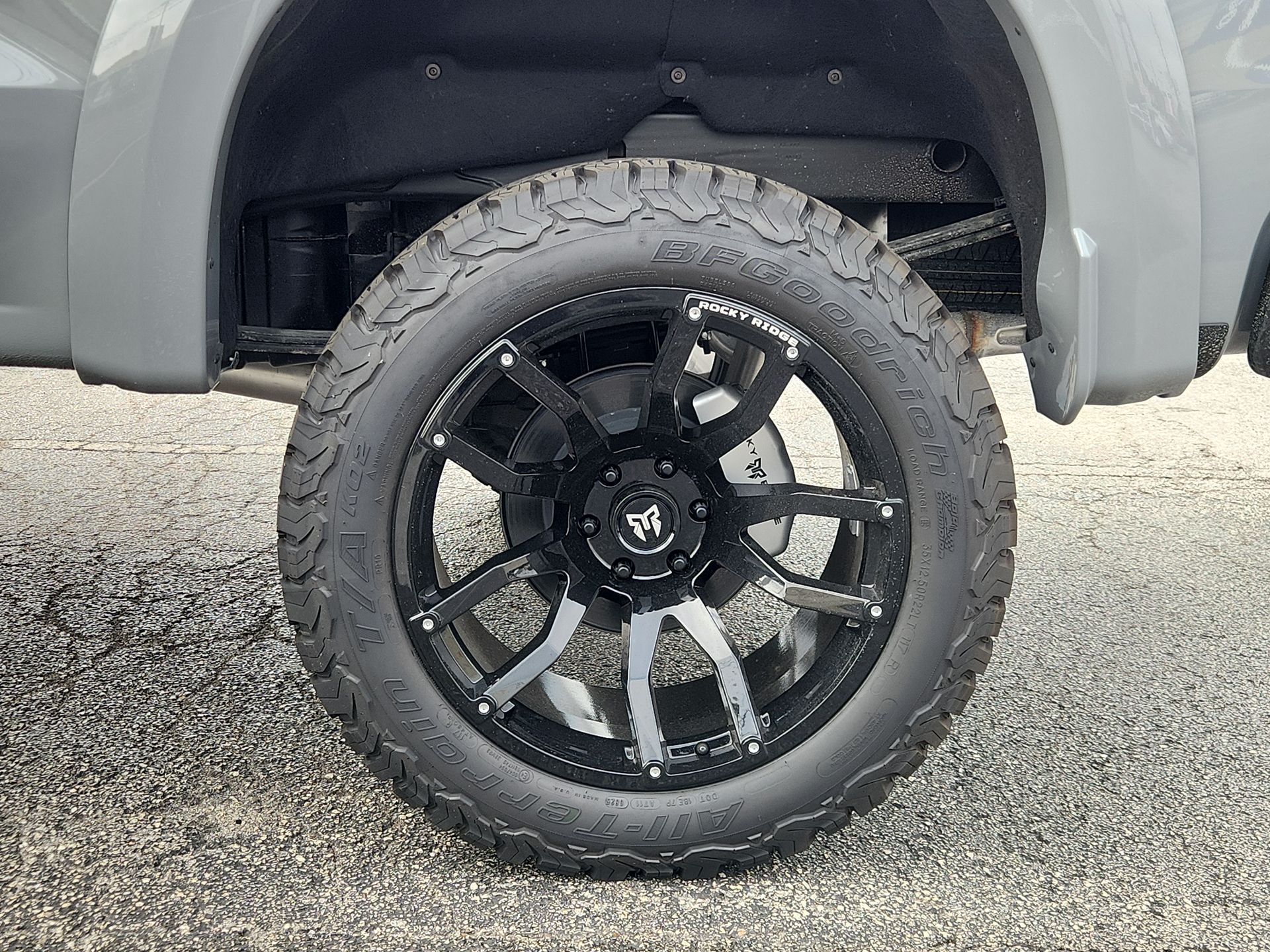 2025 Chevrolet Silverado 1500 RST photo 30