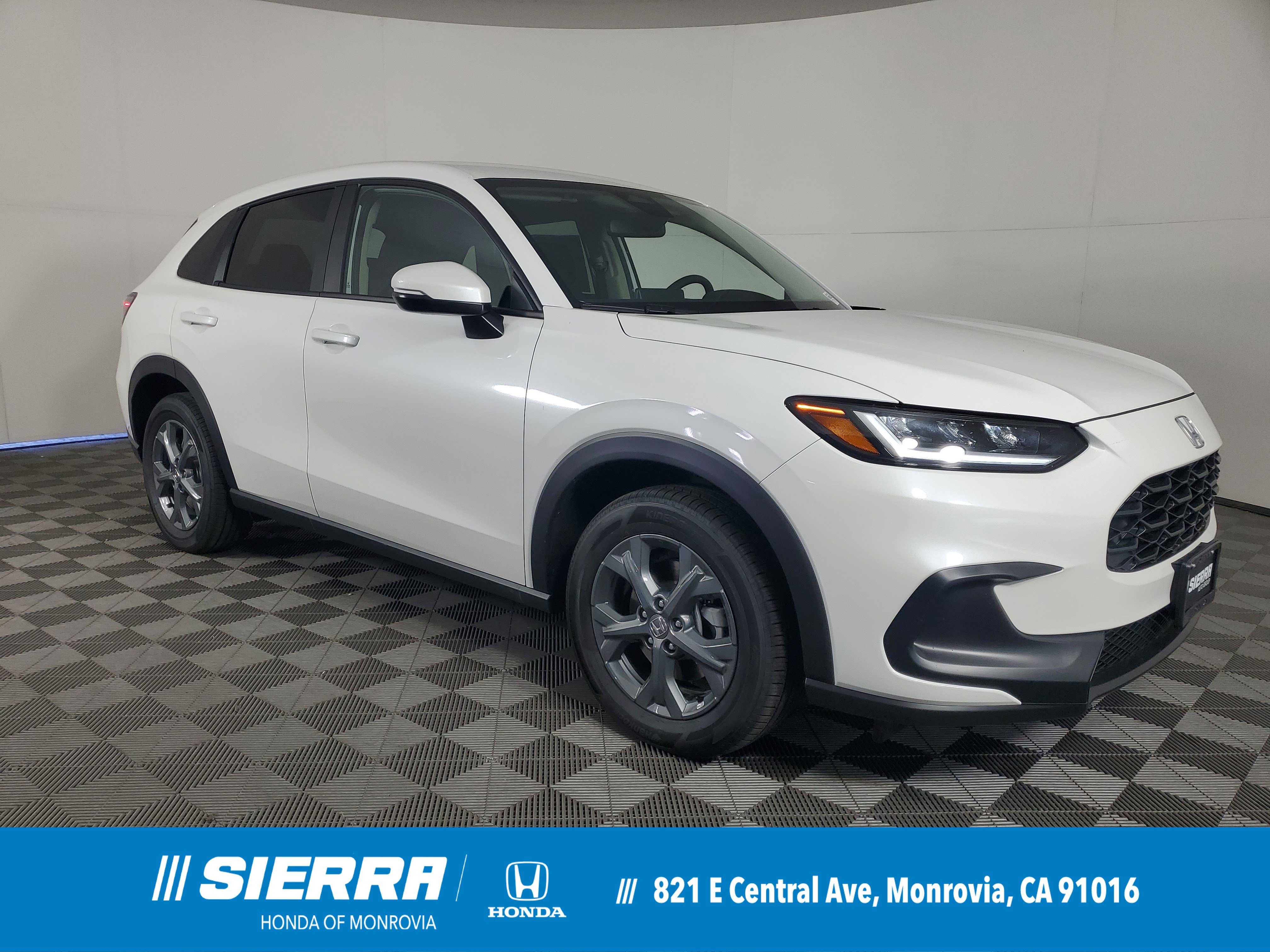 2026 Honda HR-V LX's photo