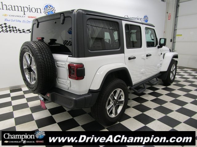 2021 Jeep Wrangler Unlimited Sahara photo 10