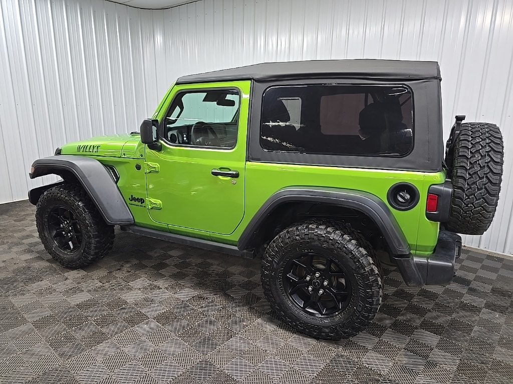 2025 Jeep Wrangler Willys photo 4