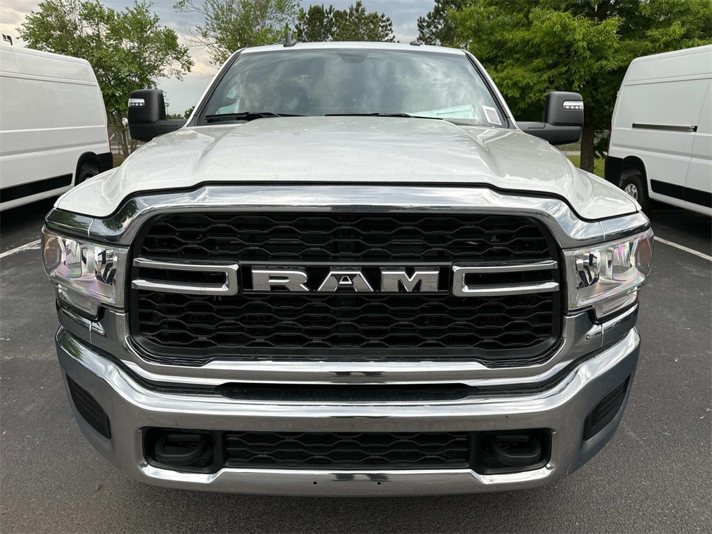 2024 Ram 2500 Tradesman photo 8