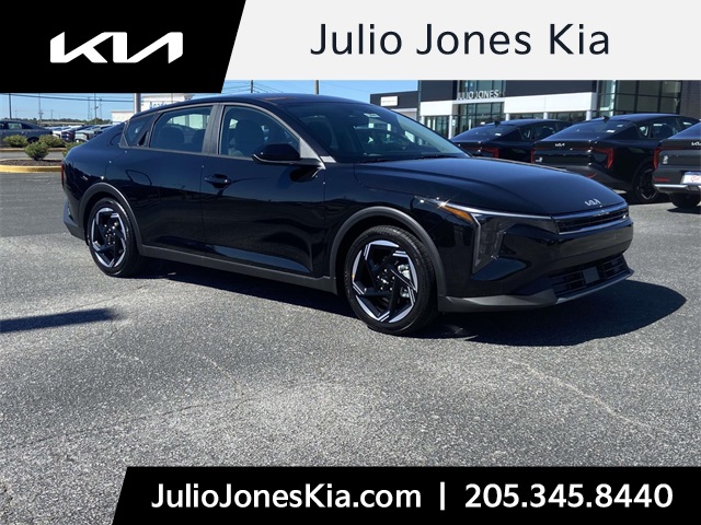 2025 Kia K4 EX's photo