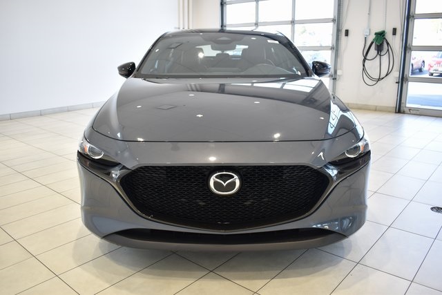 2024 Mazda Mazda3 2.5 s Carbon photo 3