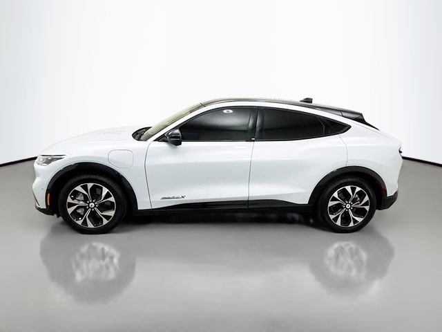 2023 Ford Mustang Mach-E Premium photo 4