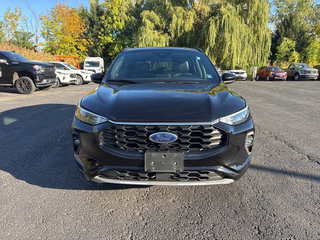 2023 Ford Escape ST-Line Select photo 12