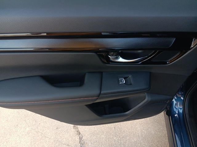 2026 Honda CR-V Hybrid Sport Touring photo 24