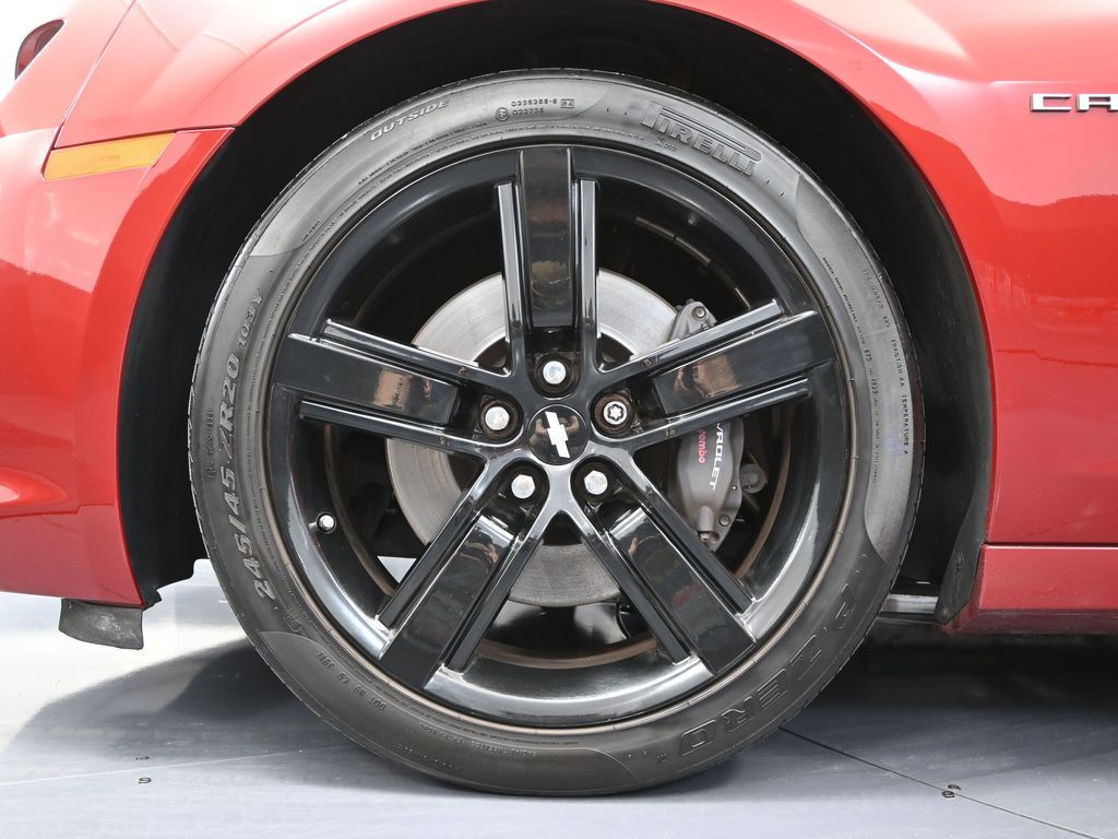 2015 Chevrolet Camaro 2SS photo 11