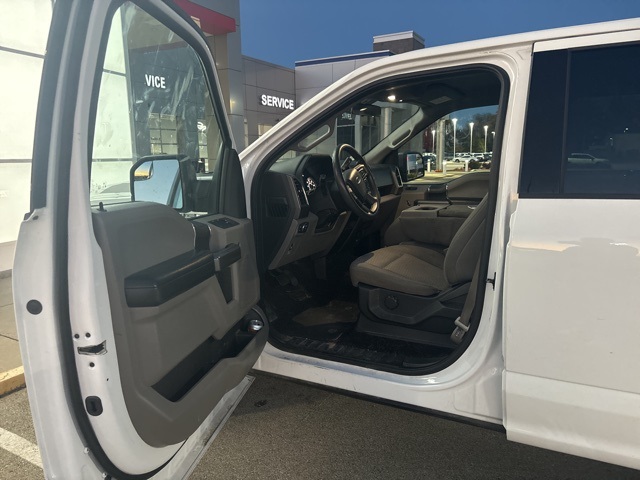 2018 Ford F-150 XLT photo 3