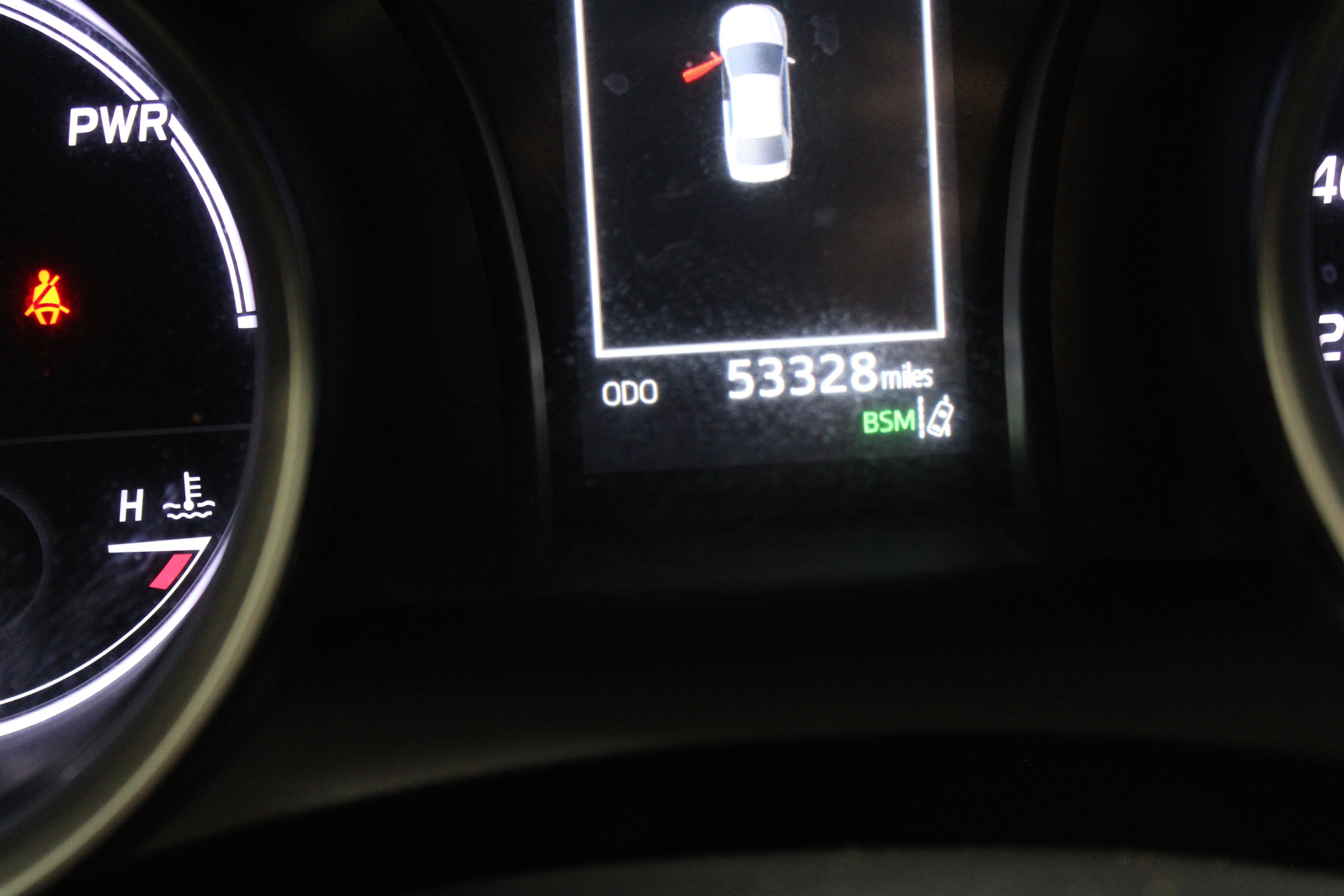 2021 Toyota Camry LE photo 3