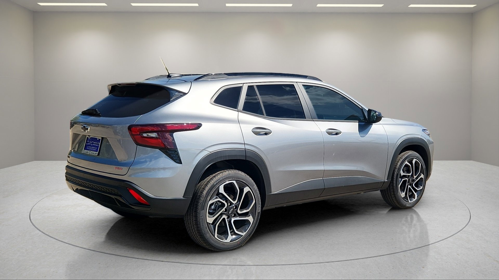 2025 Chevrolet Trax photo 3
