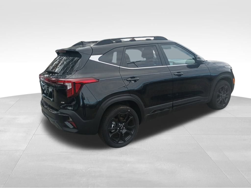 2024 Kia Seltos X-Line photo 2