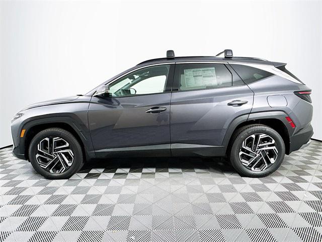 2025 Hyundai Tucson Hybrid Limited photo 2