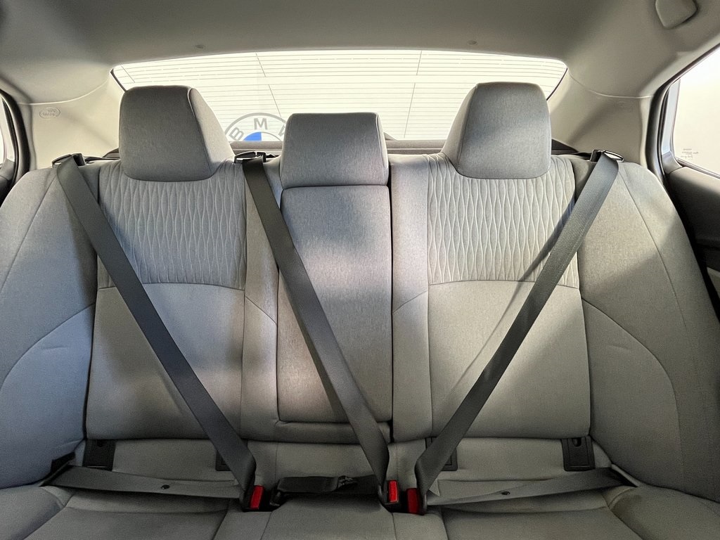 2025 Toyota Camry LE photo 18