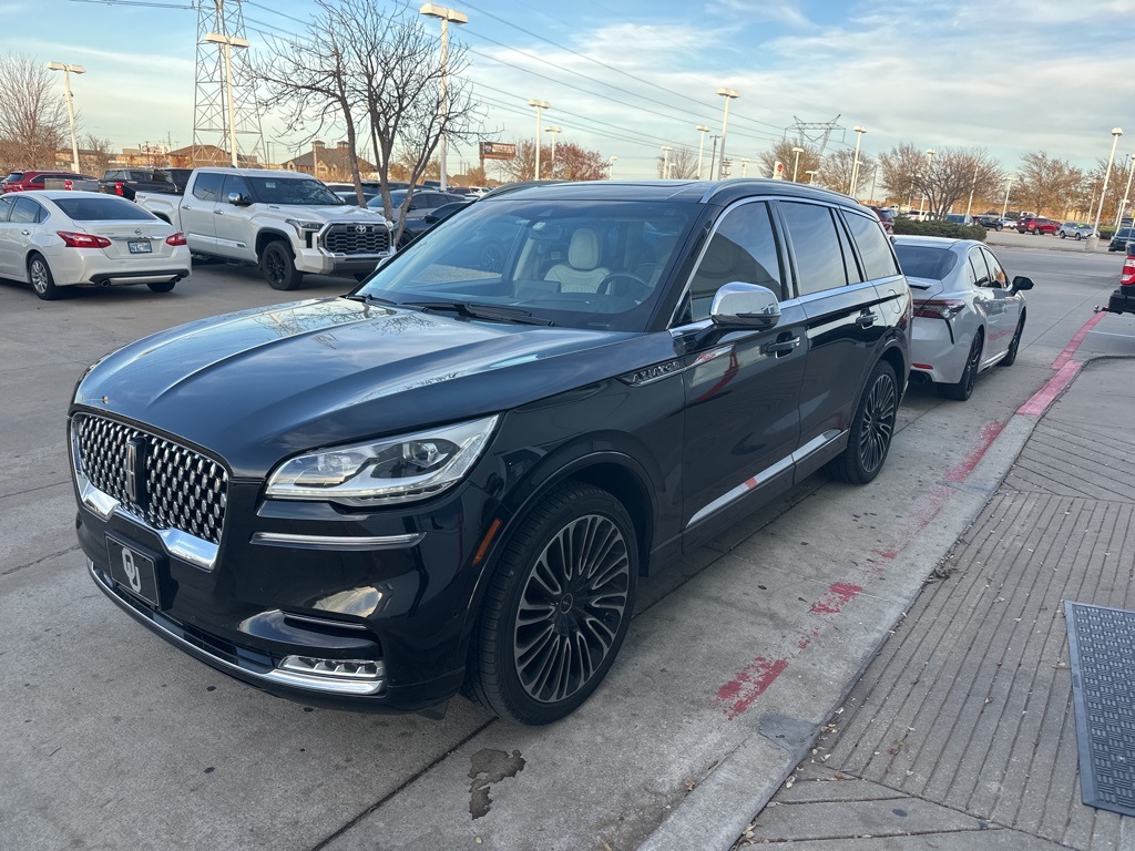 2020 Lincoln Aviator Black Label's photo