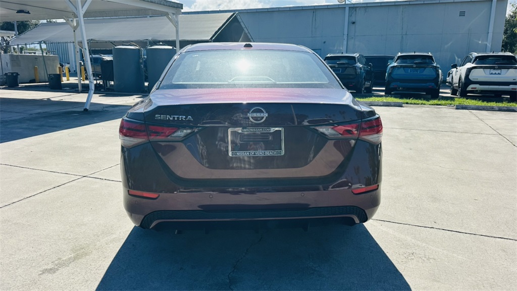 2025 Nissan Sentra SV photo 6