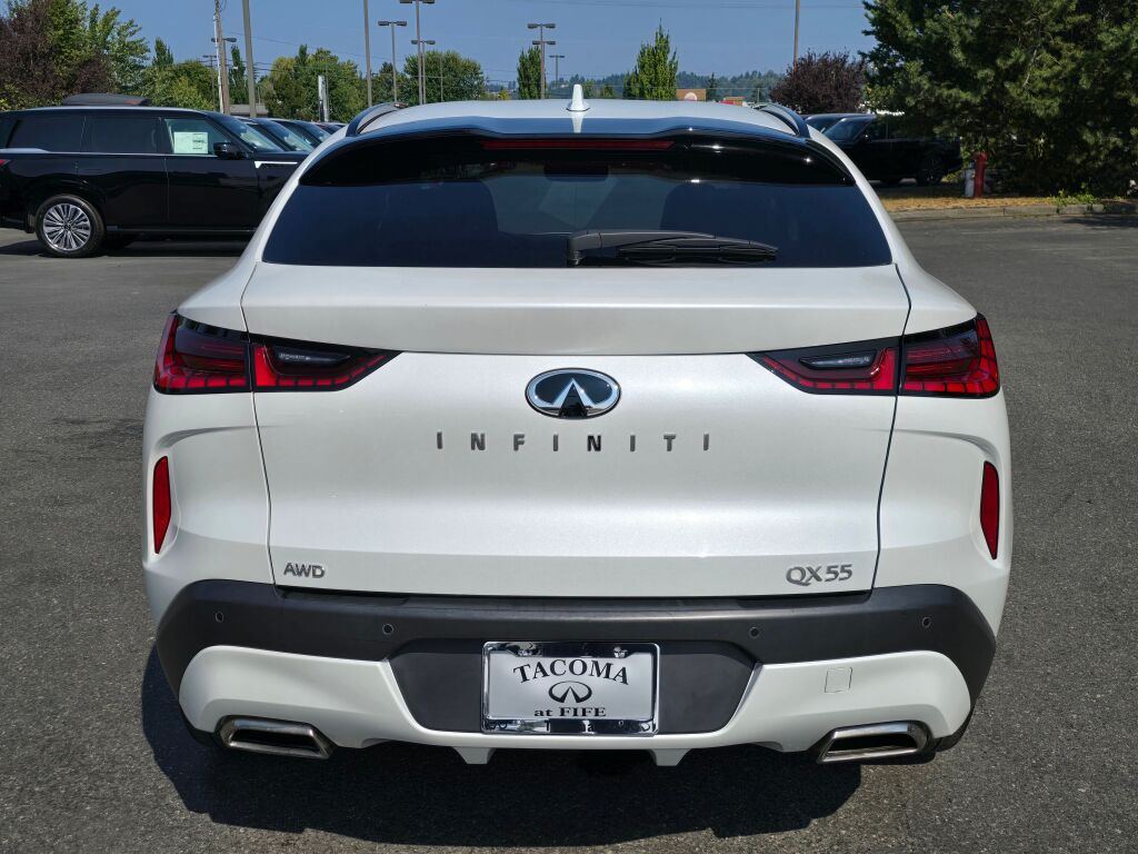 2024 Infiniti QX55 Luxe photo 7